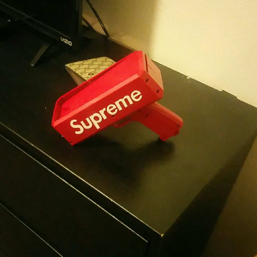 Supreme Cash Cannon